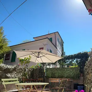 Pink House Garden Gasthof Monterosso al Mare